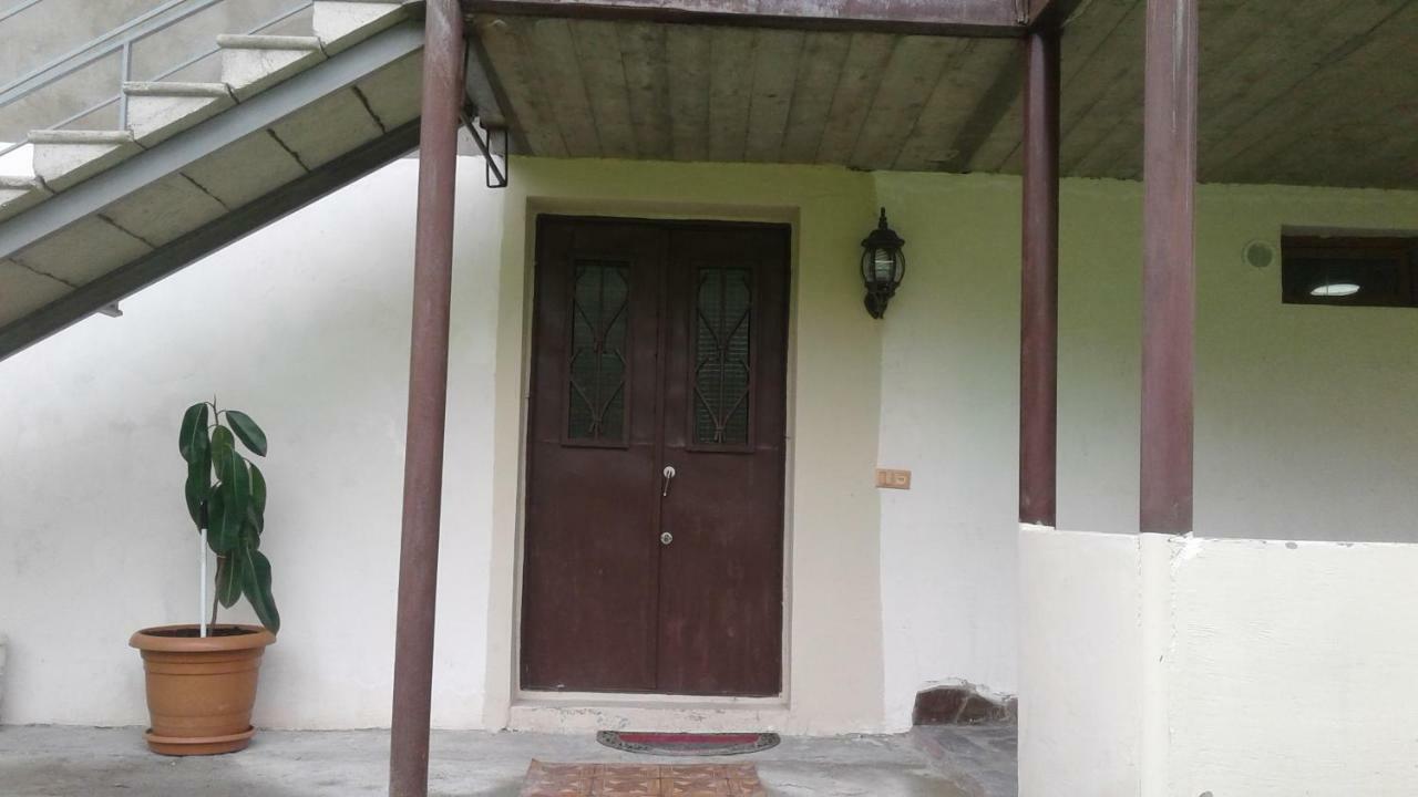 Hotel Mti House Kvesheti Exteriér fotografie